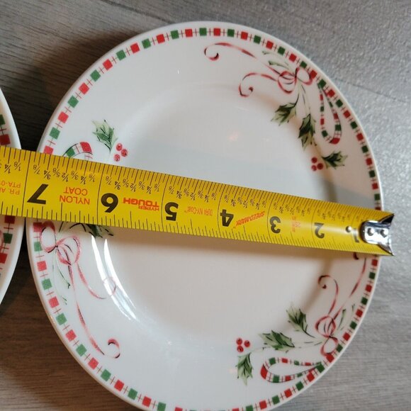 Gibson Festive Traditions Christmas Dessert Salad Plates 7 Set of 4 Holiday - Picture 3 of 4